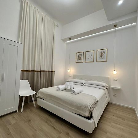Center Rooms Специя Екстериор снимка