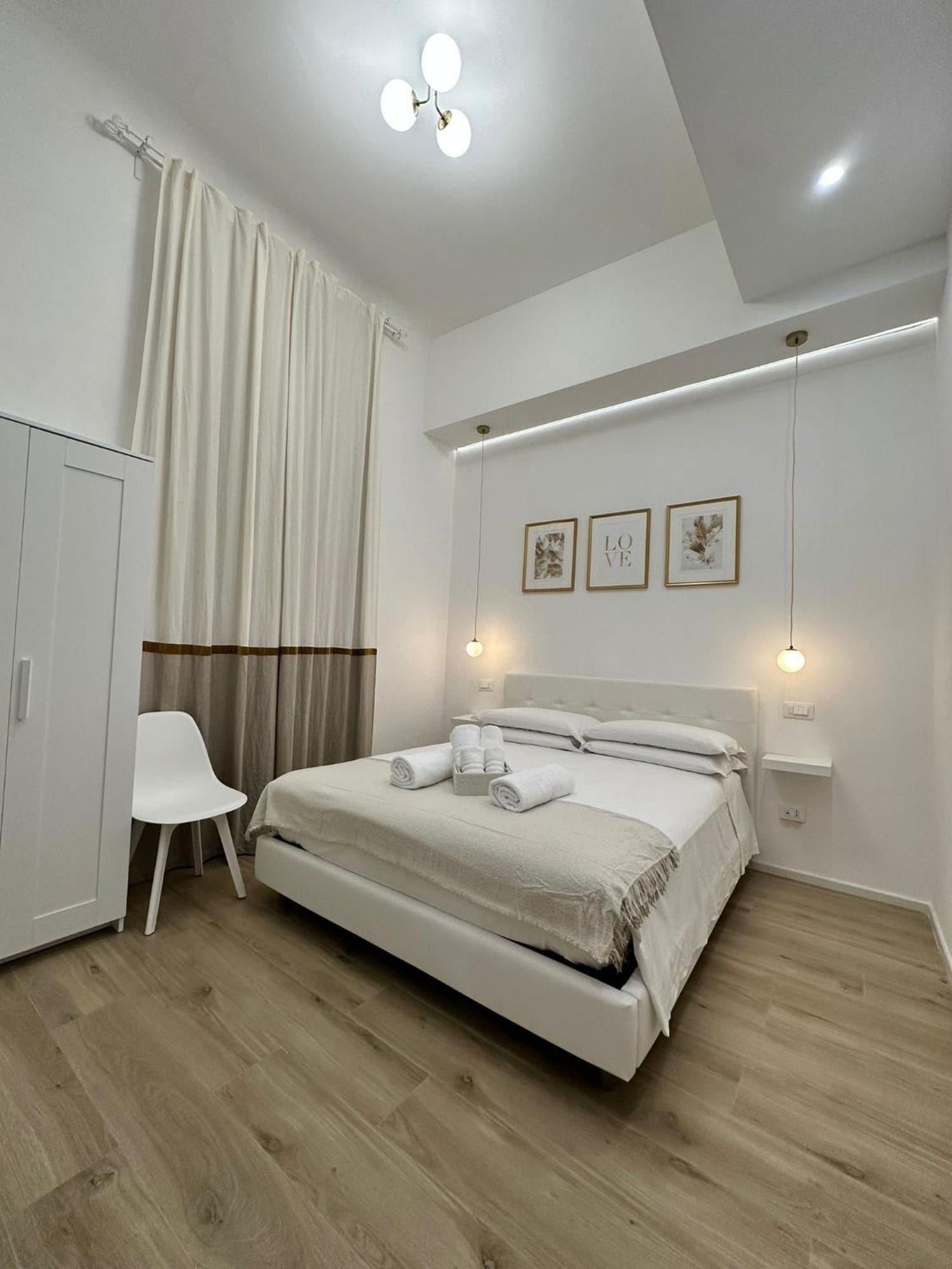Center Rooms Специя Екстериор снимка