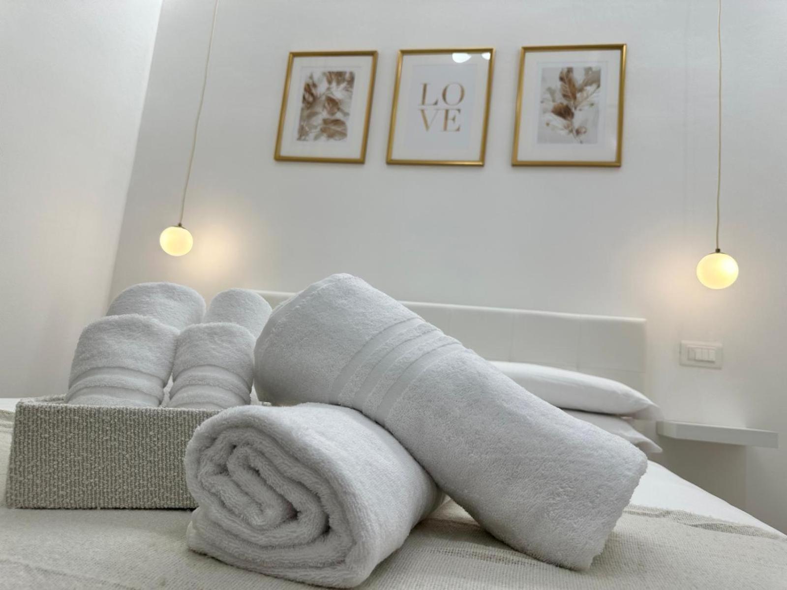 Center Rooms Специя Екстериор снимка