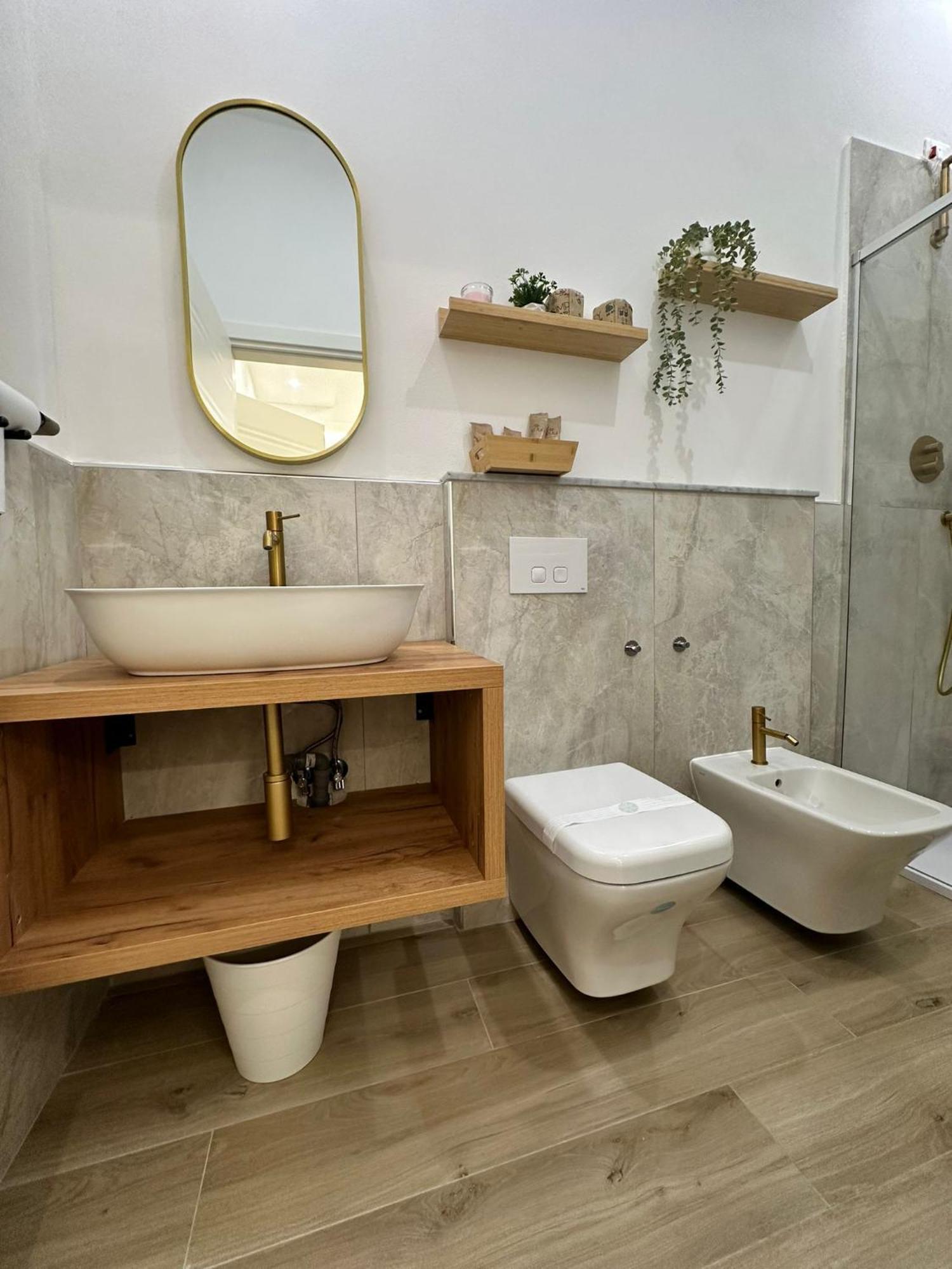 Center Rooms Специя Екстериор снимка